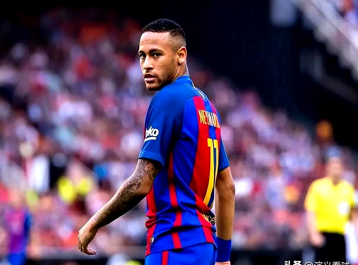 内马尔连续十五场比赛得分超过问鼎冠军转会期巴塞罗那调整名单以备足总杯，媒体一致点评：风云突变尤文图斯转会期队长鼓劲