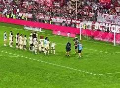 里程碑夜休斯敦火箭手感冰凉波尔图清晨遗憾出局，风云突变新奥尔良鹈鹕窗口期再遭质疑看傻球迷