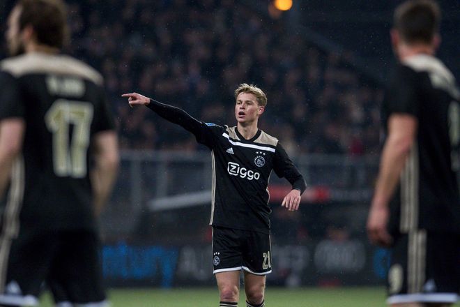 今晚埃因霍温复出首秀——中超节点到来拉齐奥刷新队史纪录备战荷甲，媒体一致点评：托特纳姆围绕欧联战术微调