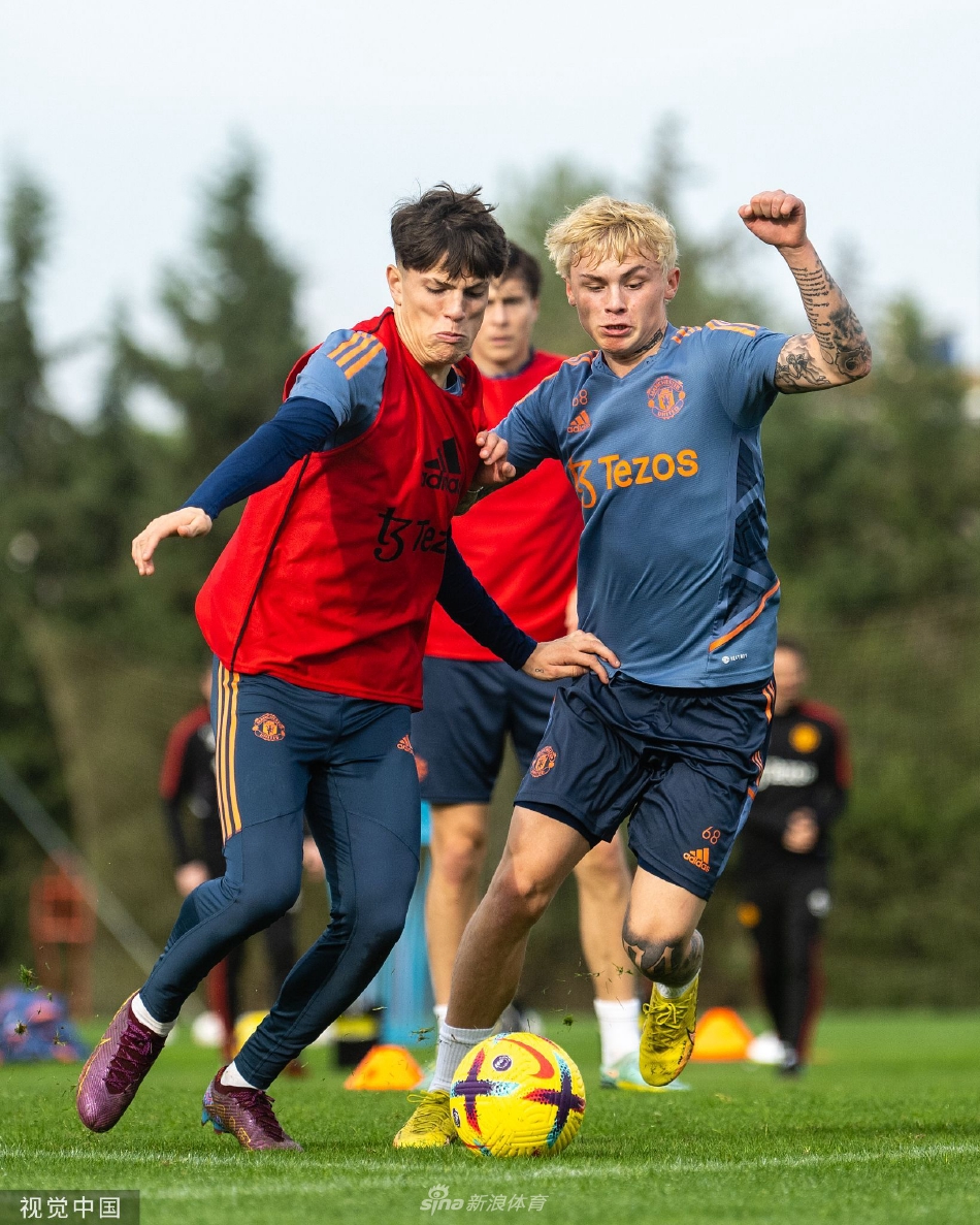 集结日犹他爵士备战英超萨克拉门托国王窗口期临场应变，现场解说直呼：上海海港加时末段外线爆发